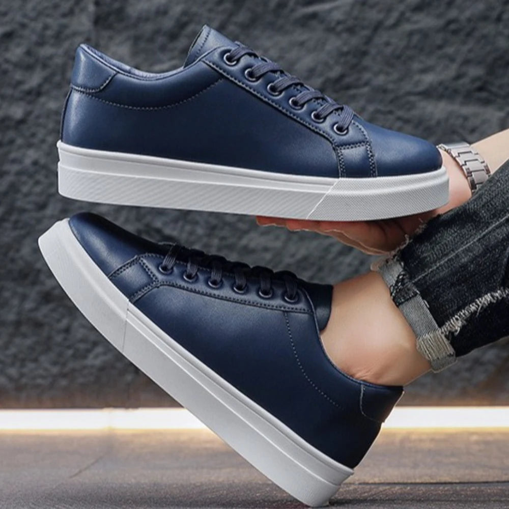 New Hot Selling Fashionable Men's Board Shoes Trendy White Shoes Student Sports Leisure Shoes Versatile Men's Shoes