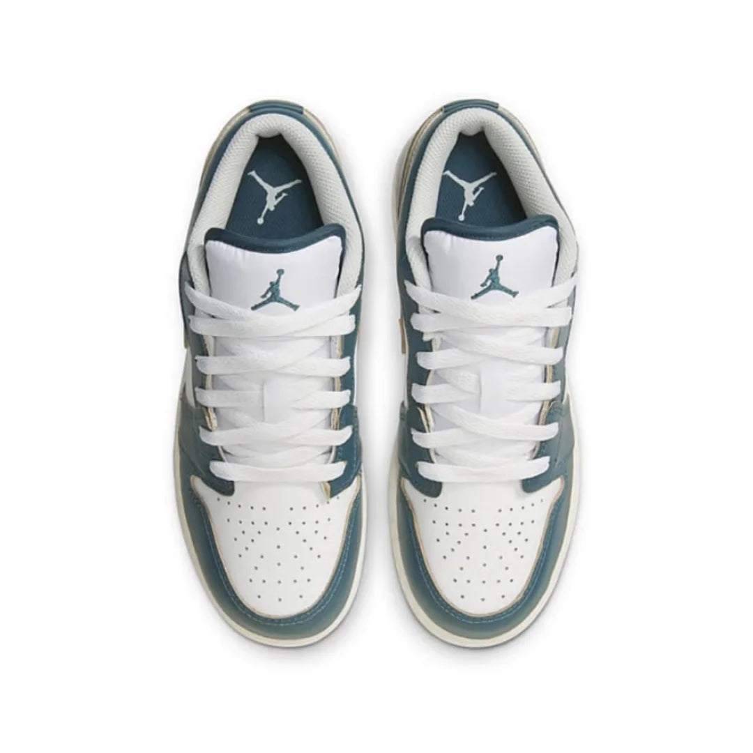 Nike Air Jordan 1 Low Se Aj1 Comfortable and Versatile Low-Top Non-Slip Wear-Resistant Beige Pink Retro Sneakers Fq8041-300