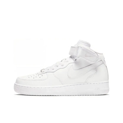 Nike Air Force 1 Mid -unisex-lenkkarit – klassinen muotoilu, pehmustettu nilkkatuki monipuoliseen vapaa-ajan käyttöön CW2289-111