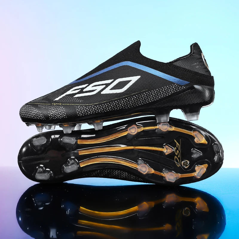 Novas chuteiras de futebol para homem, sapatilhas de futsal para exterior, jogo em relva, antiderrapantes, calçado de futebol de alta qualidade com pitões, best-seller, cano alto, leve