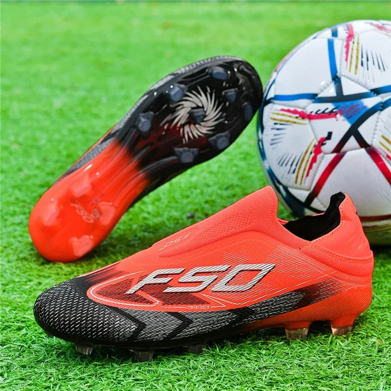 Nouvelles chaussures de football pour hommes, chaussures de sport, chaussures de football de haute qualité, ultralégères, chaussures de futsal, haute tige, respirantes, antidérapantes, pour match en extérieur