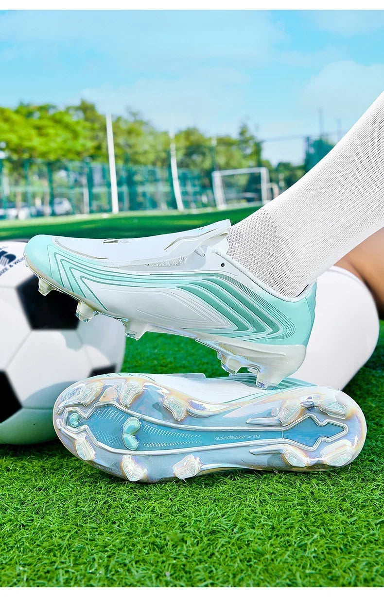 Nouvelles chaussures de football pour hommes, baskets de futsal, crampons de haute qualité, antidérapantes, chaussures de football d'intérieur, pour terrain synthétique, best-seller, montantes, pour extérieur