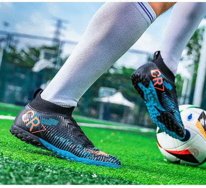 Kinder-Fußballschuhe mit Zehenschutz gegen Stöße, Schnürverschluss, kurzen rutschfesten Stollen, strapazierfähig und atmungsaktiv, für Outdoor-Spiele auf Rasen