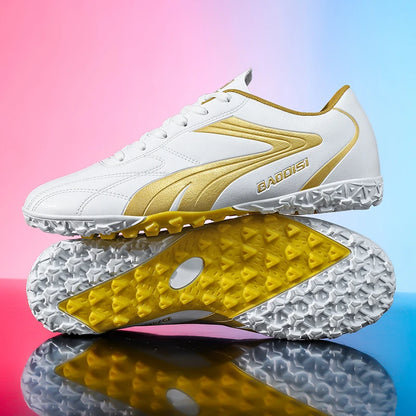 Men Soccer Shoes Breathable Football Boots Futsal Ultralight Professional Training Sneakers Unisex Grass Cleats Match Sport