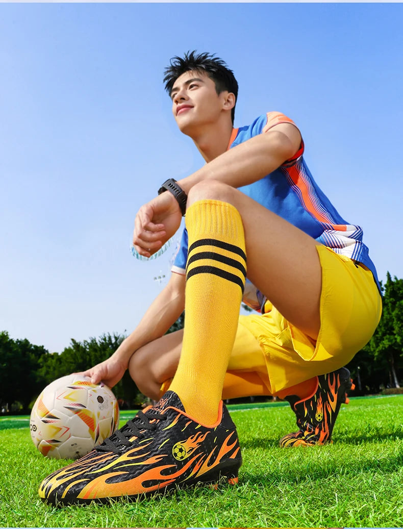 Chaussures de football pour étudiants, chaussures de sport professionnelles pour entraînement sur gazon, antidérapantes, respirantes et confortables pour le football en salle