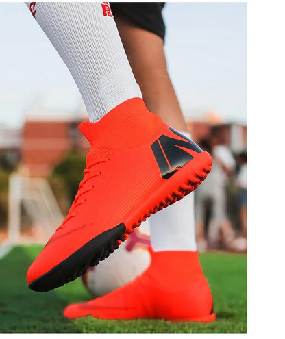 Crampons de Football pour hommes, bottes de Football, crampons d'entraînement, professionnels, résistants à l'usure, antidérapants, longues pointes TF/FG, rouge, nouveau