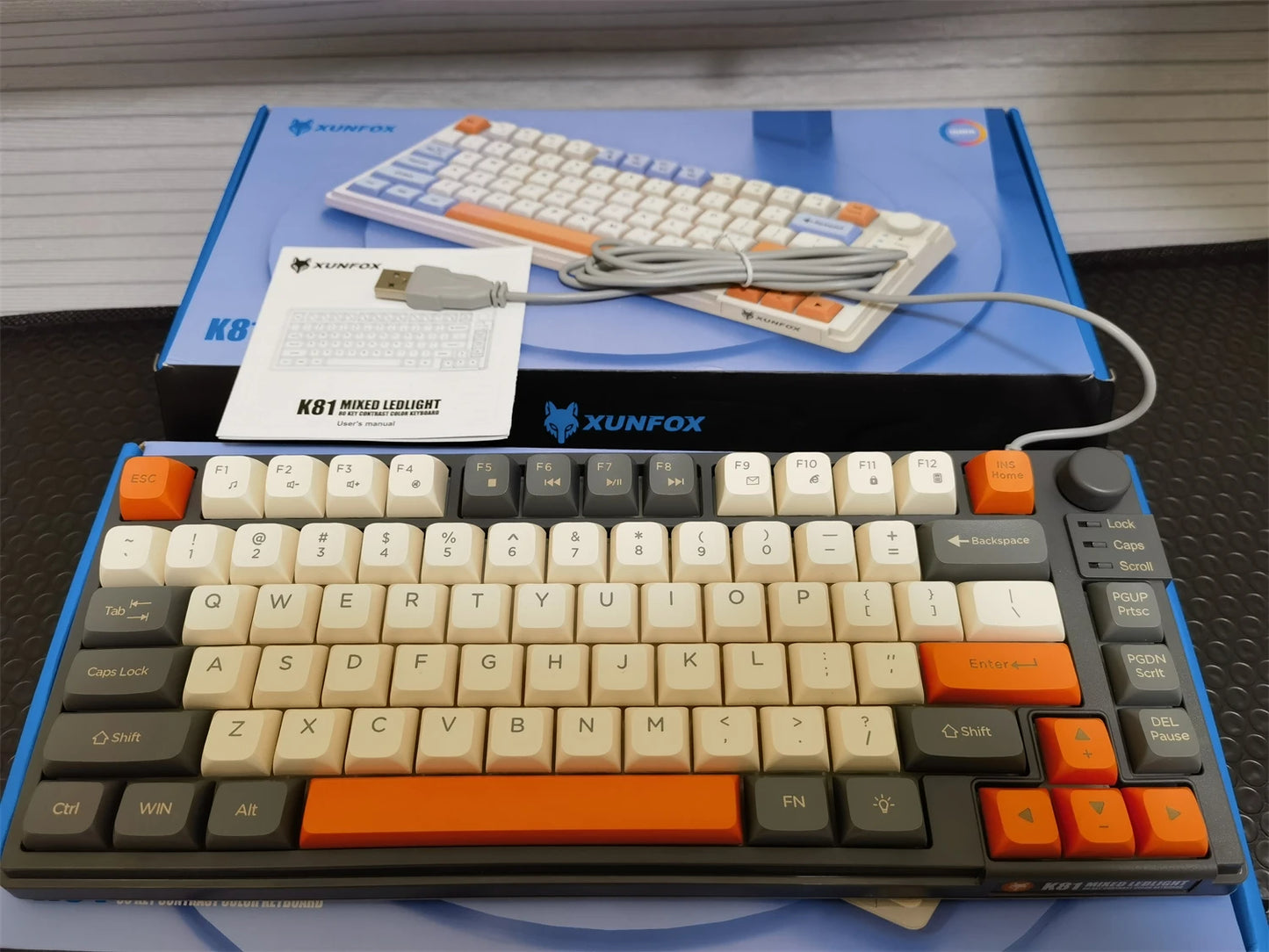 Teclado Gaming K81 com 81 Teclas, Layout 80%, Espanhol, Russo, Coreano e Árabe, USB com Fio, Luz RGB, Botão de Volume, Ergonómico