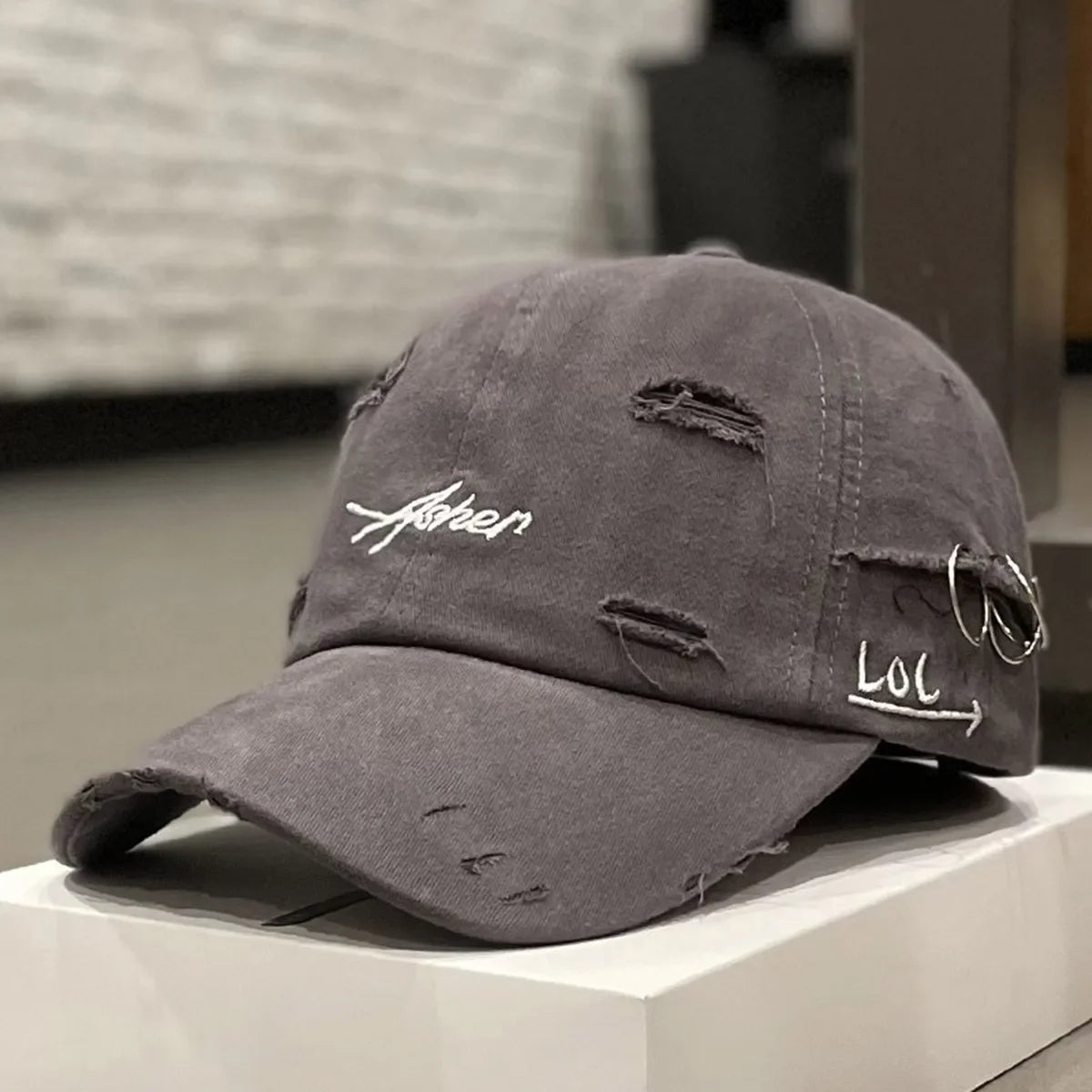 Unisex Asher Embroidery Broken Hole Iron Ring Baseball Caps Outdoor Adjustable Spring and Autumn Casual Sunscreen Hat