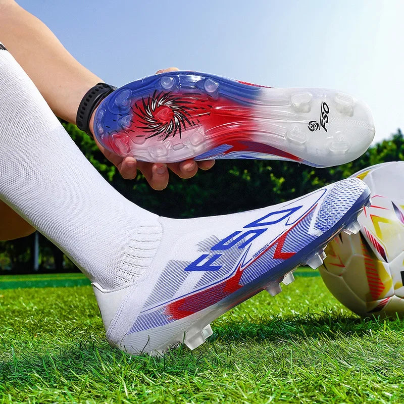 Nouvelles chaussures de football pour hommes, de haute qualité, antidérapantes, légères, très vendues, crampons d'entraînement pour terrain en herbe, mi-hautes, pour les matchs en extérieur, chaussures de sport.