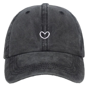 1pc Retro Washed Little Heart Embroidered Ponytail Baseball Cap  for Women,Outdoor Sports Adjustable Women's Cap for Daily Wear