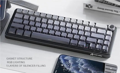 Attack Shark X66 Tastiera meccanica wireless 65% layout compatto, retroilluminazione RGB, gasket mount, hot swap, Bluetooth, USB-C, PBT, batteria ad alta capacità