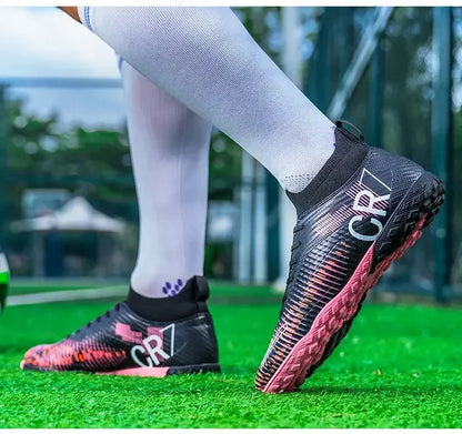 Kinder-Fußballschuhe mit Zehenschutz gegen Stöße, Schnürverschluss, kurzen rutschfesten Stollen, strapazierfähig und atmungsaktiv, für Outdoor-Spiele auf Rasen