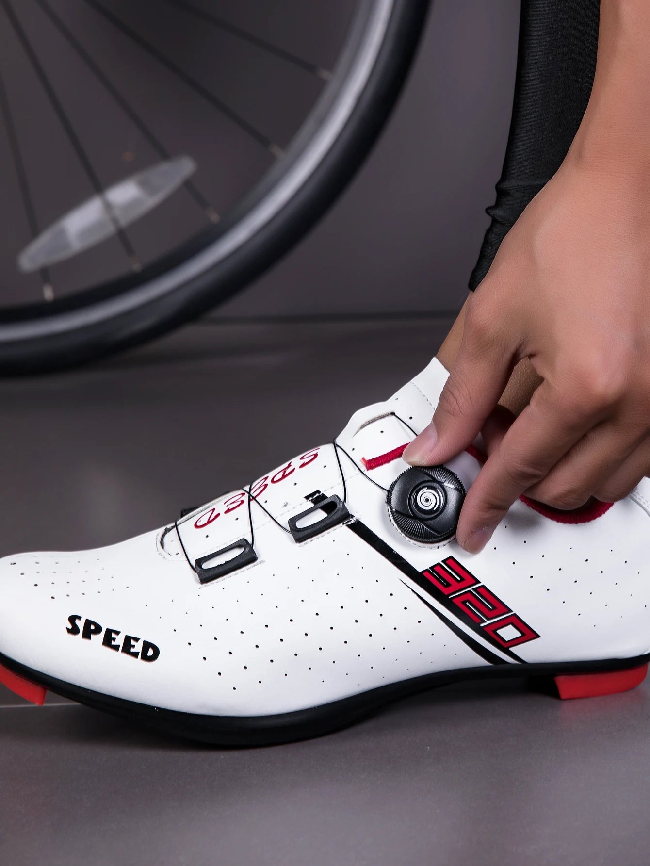 Men's Cycling Shoes Road Cycling Sports Shoes Women's MTB Racing Competition Self-Locking Cycling Shoes SPD Cleats Cycling Shoes