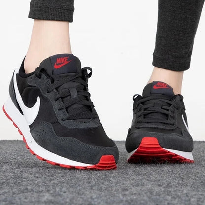 Nike Women's Shoes Valiant New Trendy Comfortable Versatile Retro Waffle Casual Sneakers CN8558-016