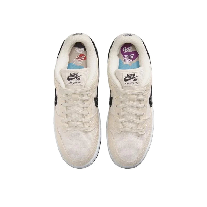 Nike Dunk SB: sneakers eleganti, minimaliste, di tendenza, leggere e versatili per un uso quotidiano confortevole e gli spostamenti casa-lavoro FD2627-200