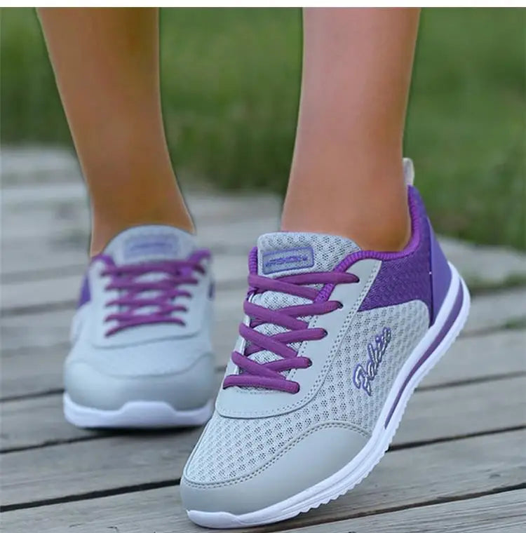 Women’s Sneakers 2025 New Fashion Flat Women’s Shoes Vulcanized Casual Sneakers Women Lace-Up Women’s Sneakers Tenis Feminino
