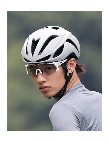 LAMEDA Photochromic Cycling Sunglasses Men Professional Bicycle Glasses Goggles Windproof MTB Road Bike Glasses Mountain Eyewear